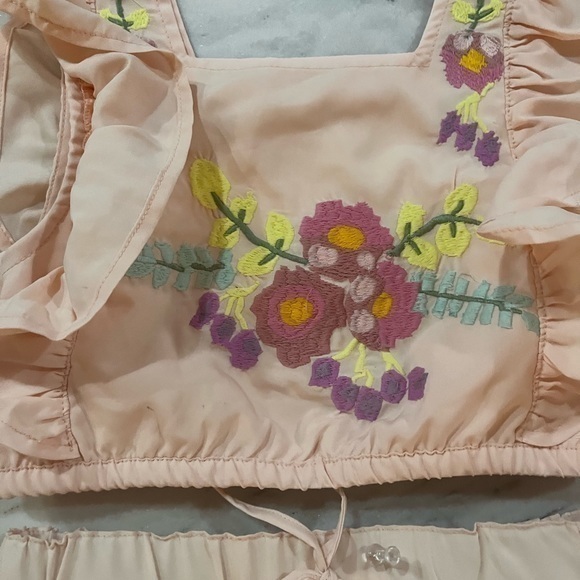 NWT iloveplum embroidered two piece set - Picture 5 of 5